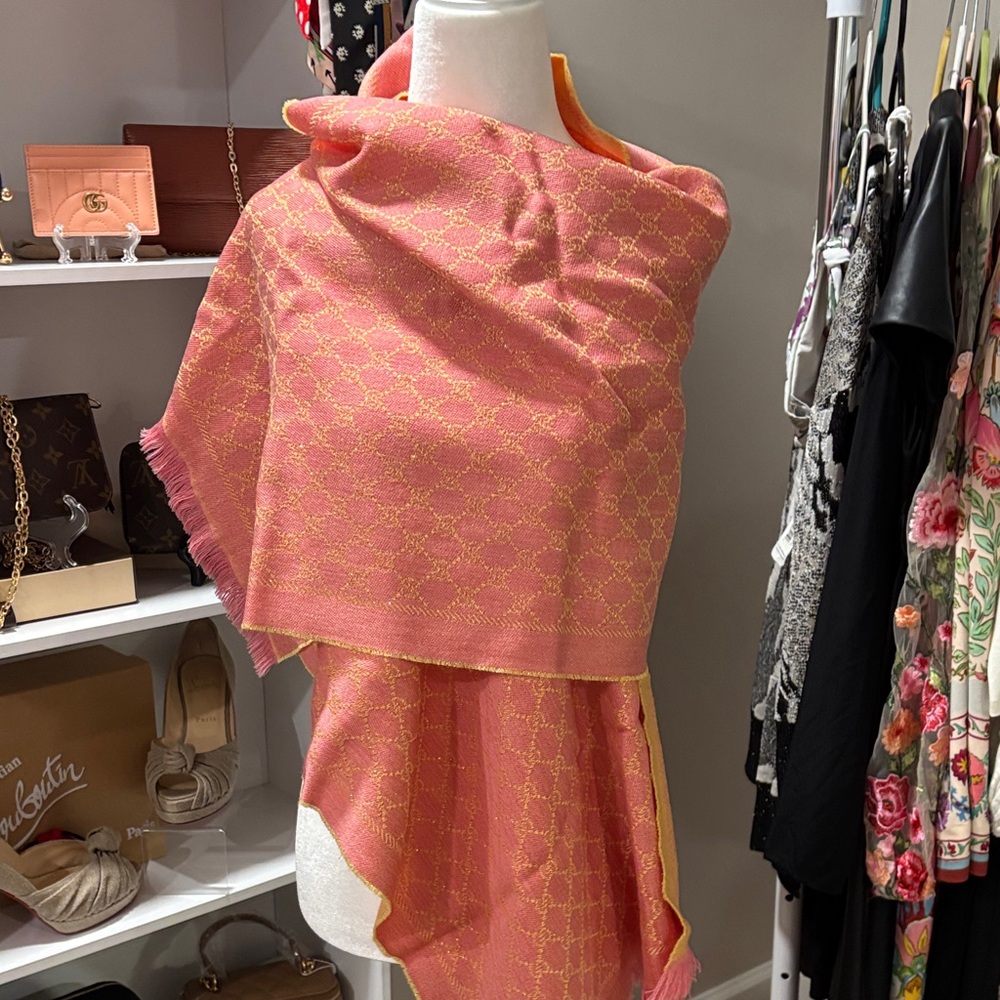 Gucci Yellow and Pink Cashmere Textured Fabric